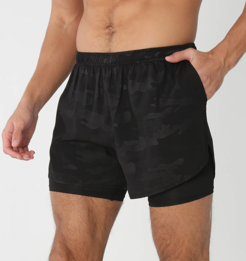 Shorts de ginástica masculinos para corrida com bolsos internos